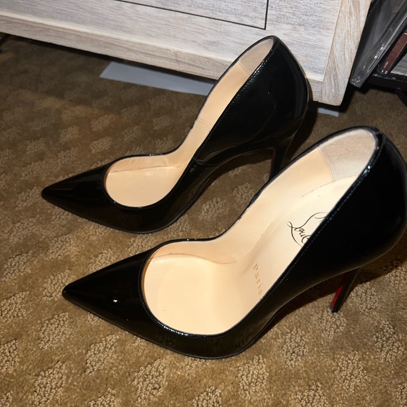 New louboutins so Kate - Picture 11 of 13